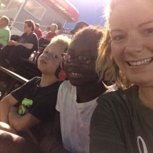 Meet your Posher, Theresa